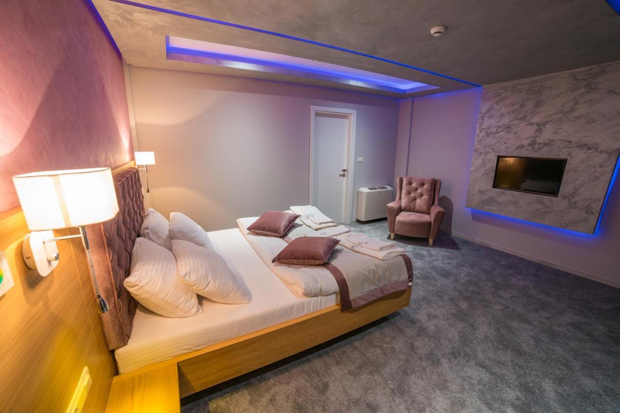 Motel Felikitas Laktaši Zewnętrze zdjęcie