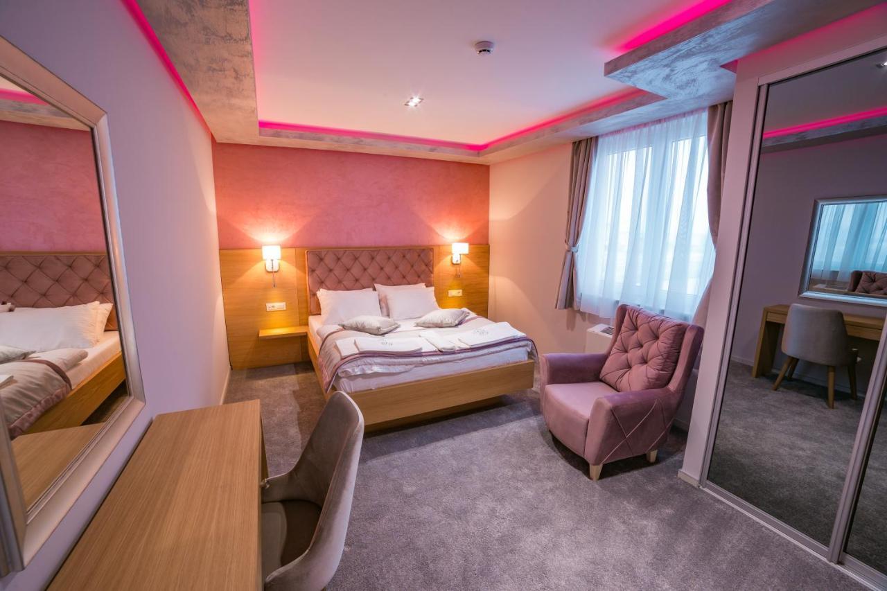 Motel Felikitas Laktaši Zewnętrze zdjęcie